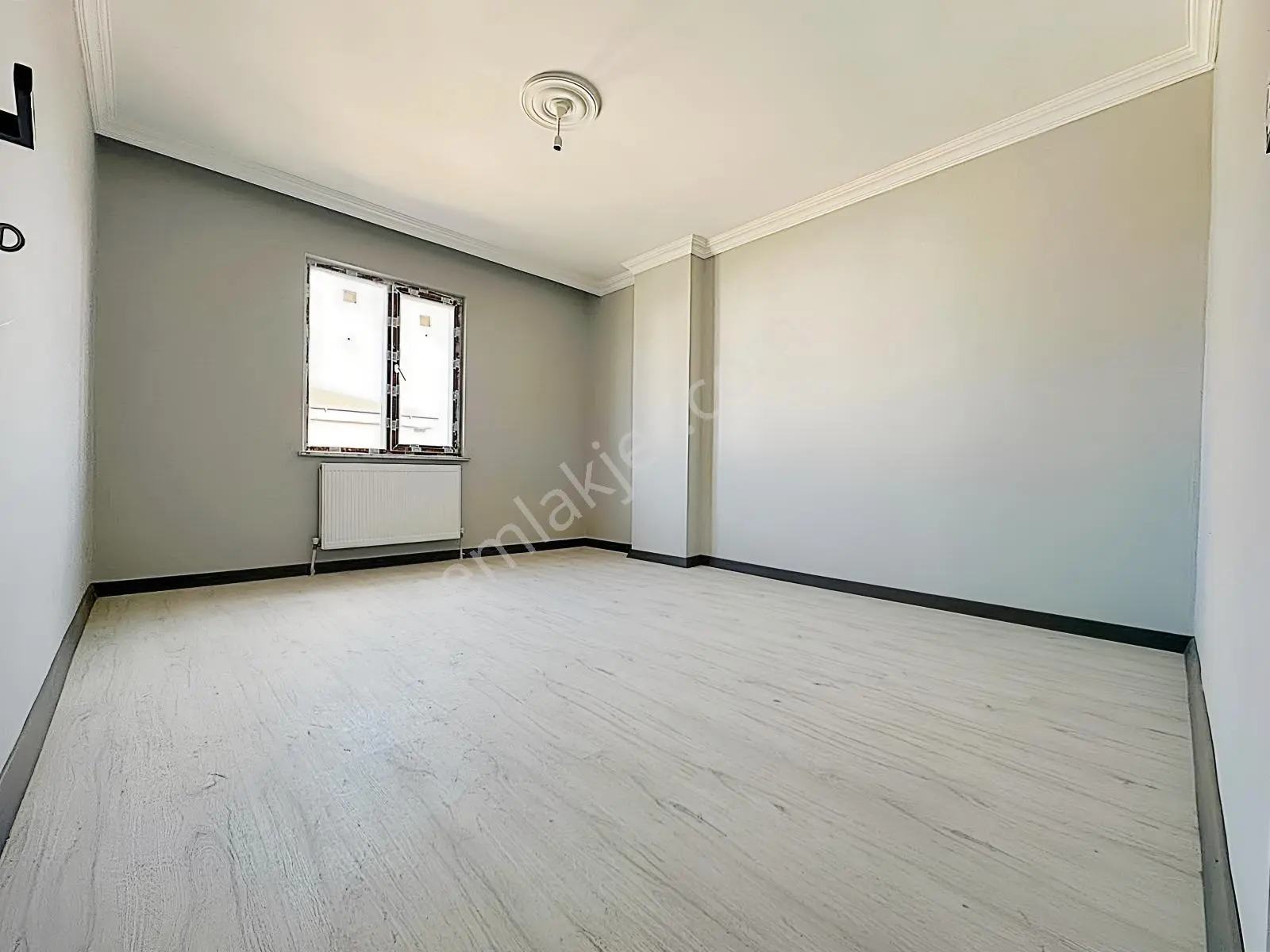 Az-er Yapıdan İskanlı Geniş Kullanımlı Satılık 3+1 Daire !!! — fotoğraf 27