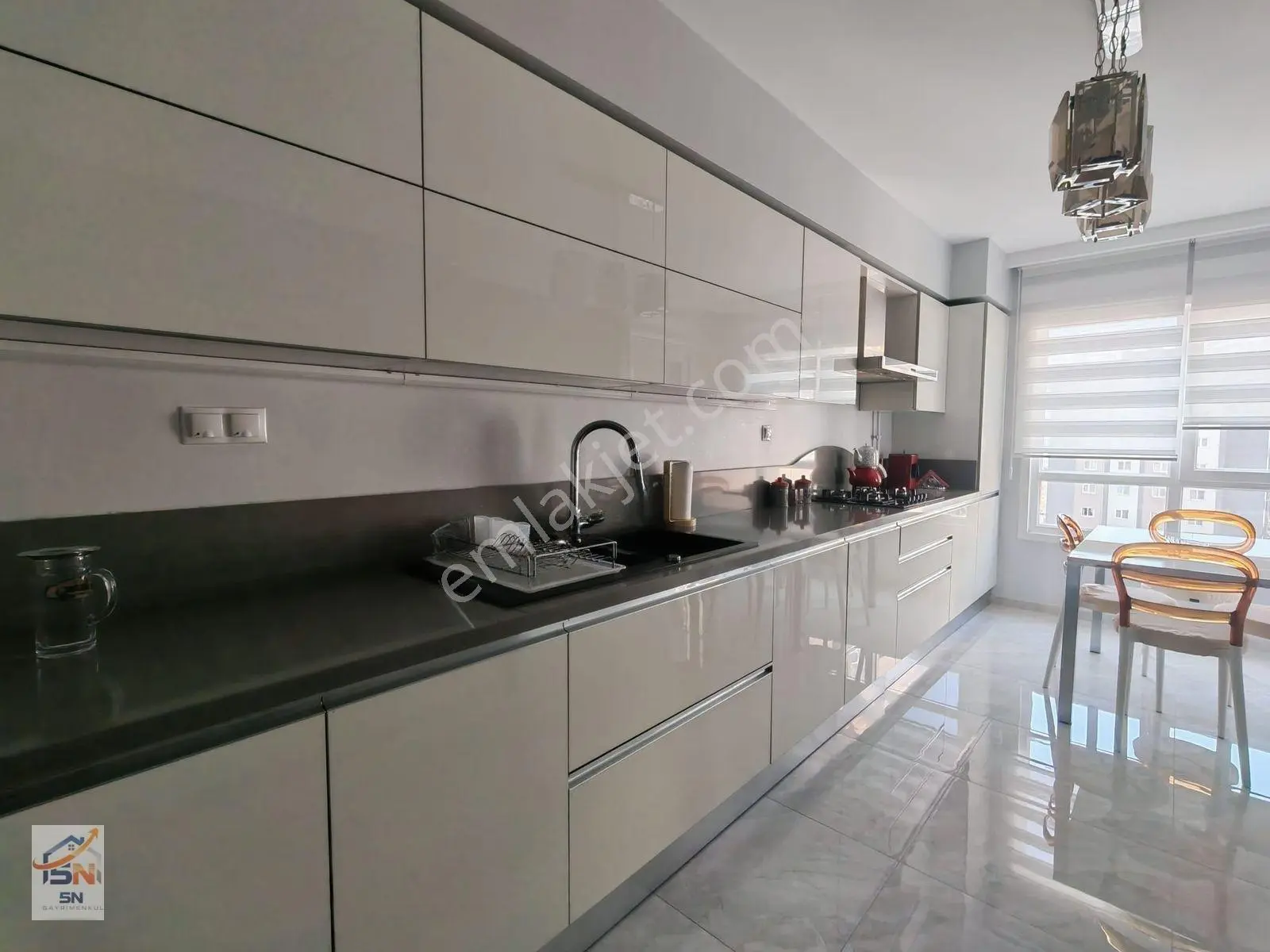 Beylikdüzü Ful Yapılı Deniz Manzaralı Satılık 3+1 — fotoğraf 2