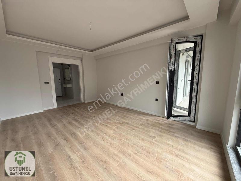 Üstünel'den Kızılcıklı'da Ayrı Mutfak 2+1 Satılık Daire — fotoğraf 7