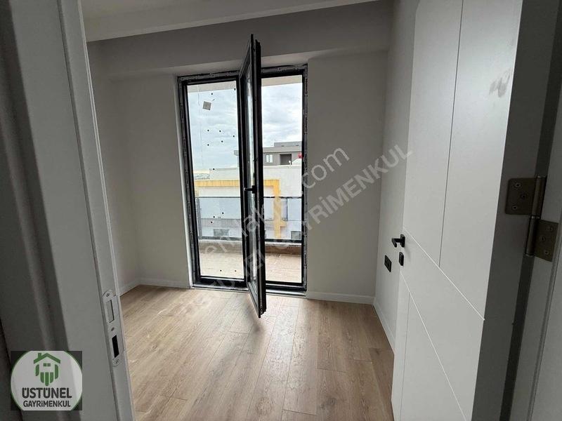 Üstünel'den Kızılcıklı'da Ayrı Mutfak 2+1 Satılık Daire — fotoğraf 18