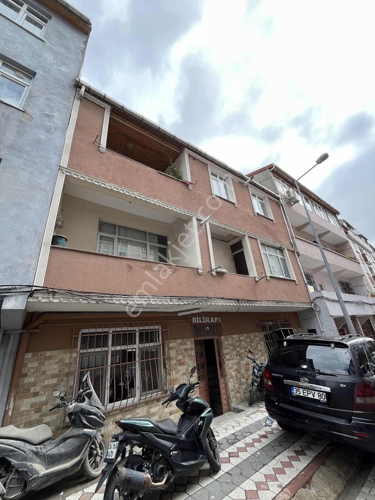 Turyap'Âlâ'Dan Sultangazi'De Komple Satılık Bina