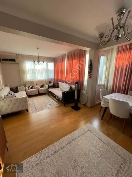 Urla Merkezde Yatırımlık 2+1 Daire — fotoğraf 2