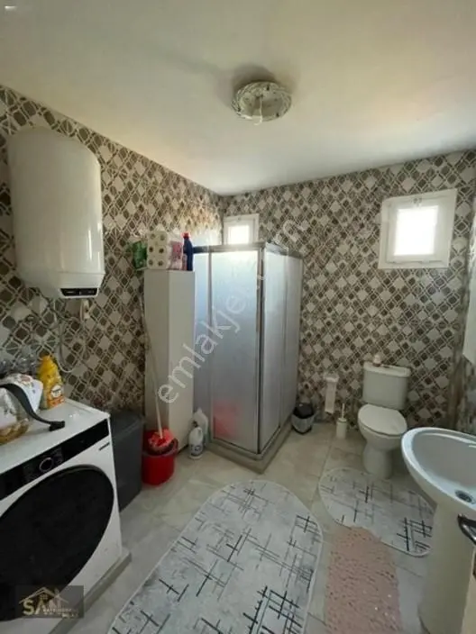 Urla Merkezde Yatırımlık 2+1 Daire — fotoğraf 3