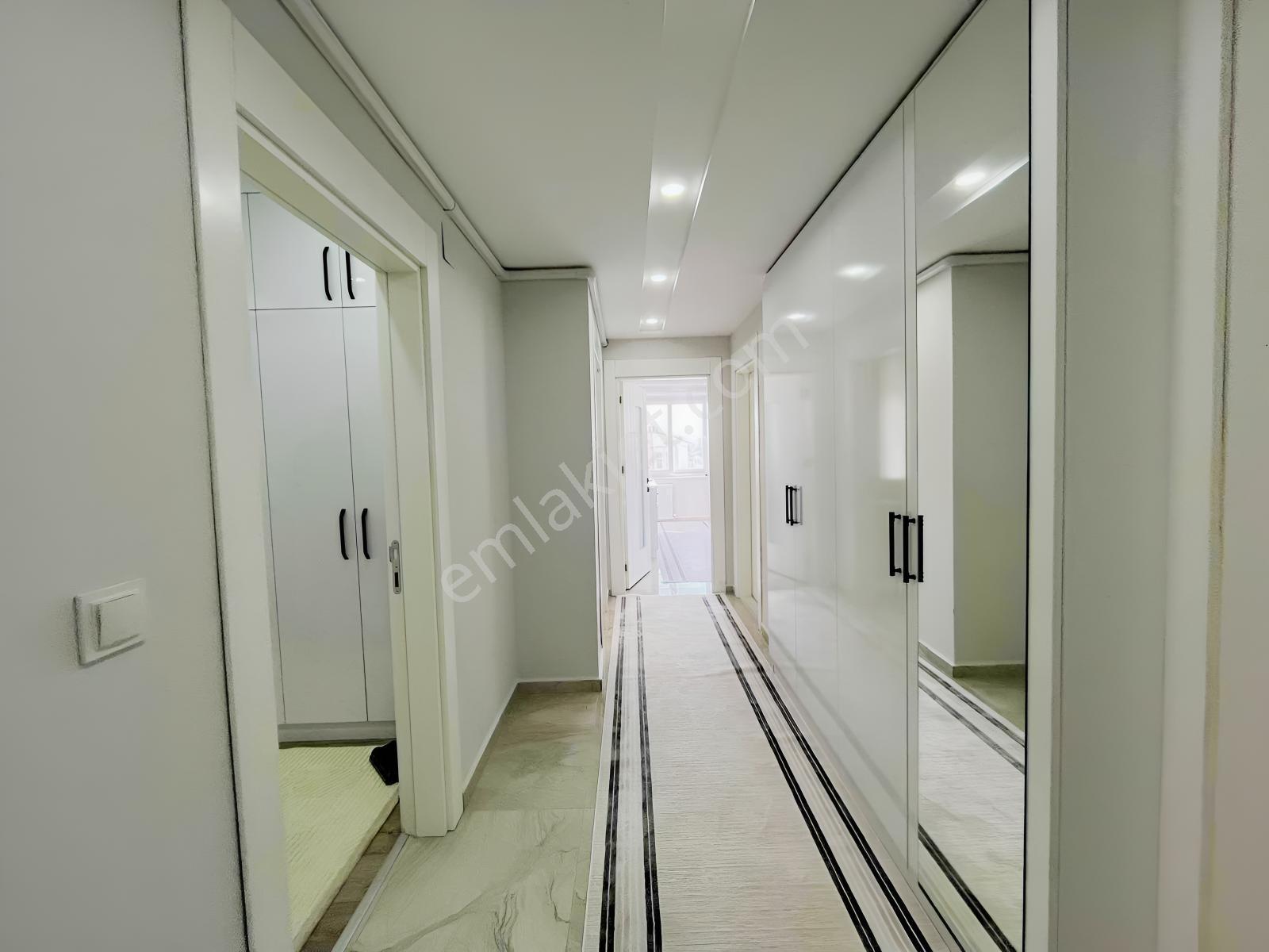 Yeni Hal'e Yakın Mesafede 2+1 Özellikli Kompleks Daire — fotoğraf 12