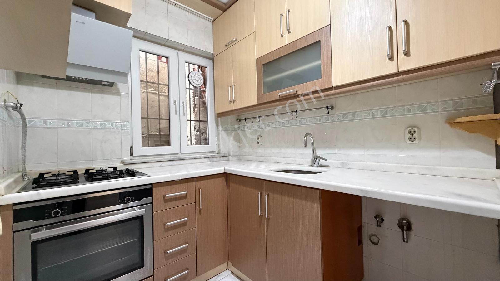 İlka'dan Talatpaşa Mh 2+1 Satılık Daire Metrobüse 3 Dk Ara Kat — fotoğraf 7