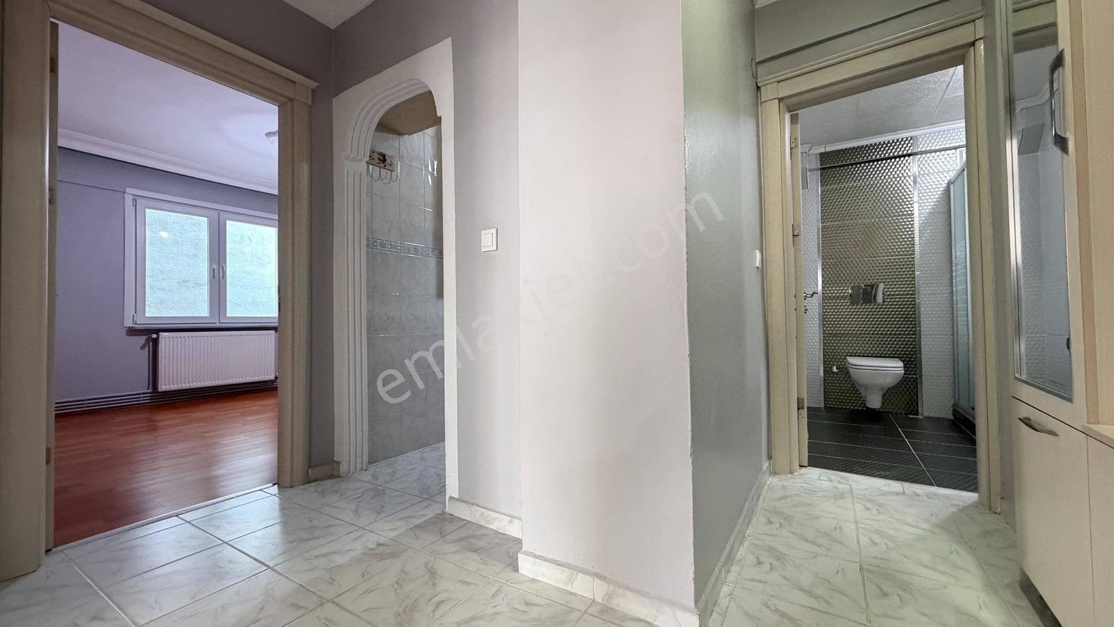 İlka'dan Talatpaşa Mh 2+1 Satılık Daire Metrobüse 3 Dk Ara Kat — fotoğraf 8