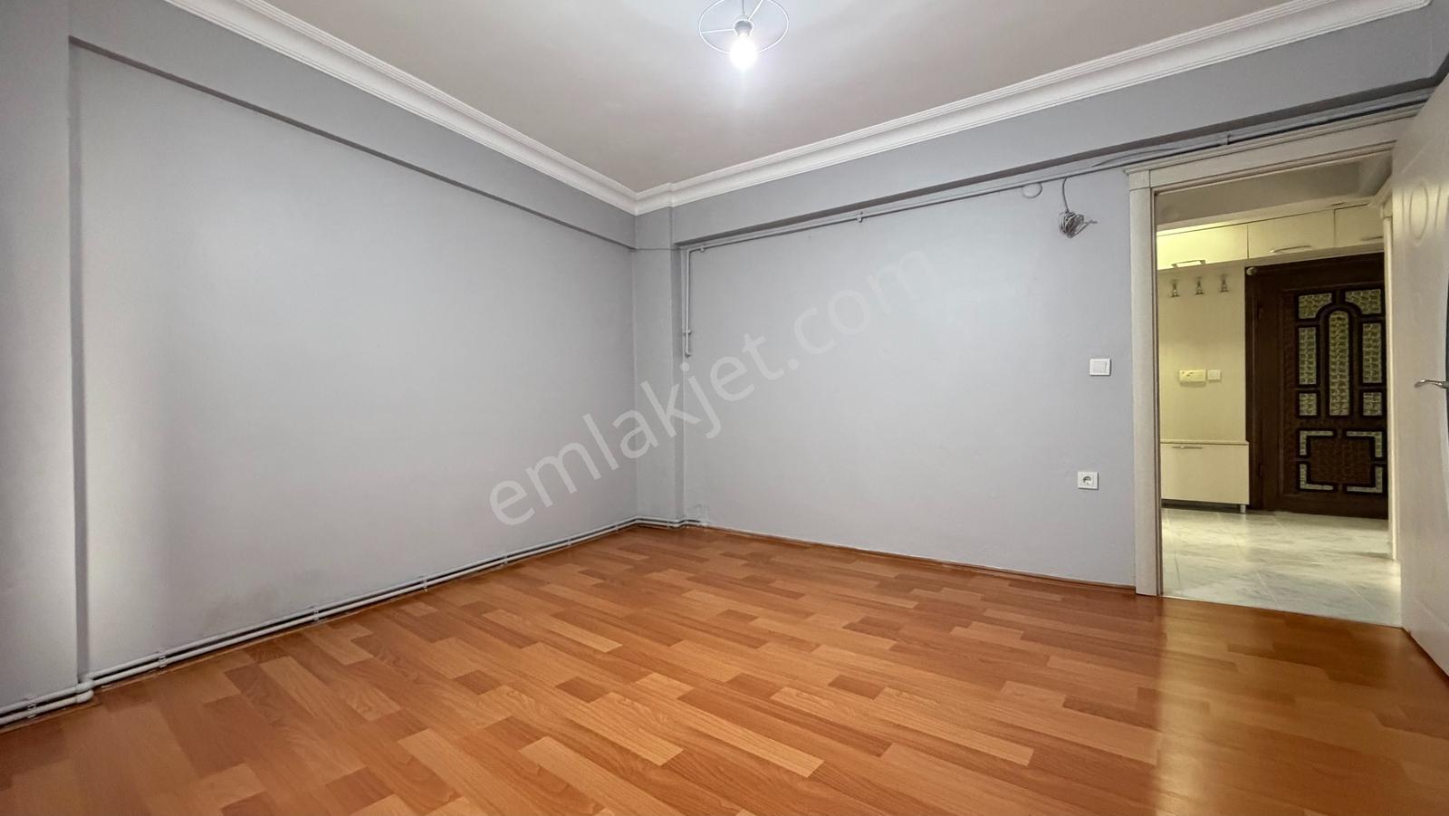 İlka'dan Talatpaşa Mh 2+1 Satılık Daire Metrobüse 3 Dk Ara Kat — fotoğraf 11