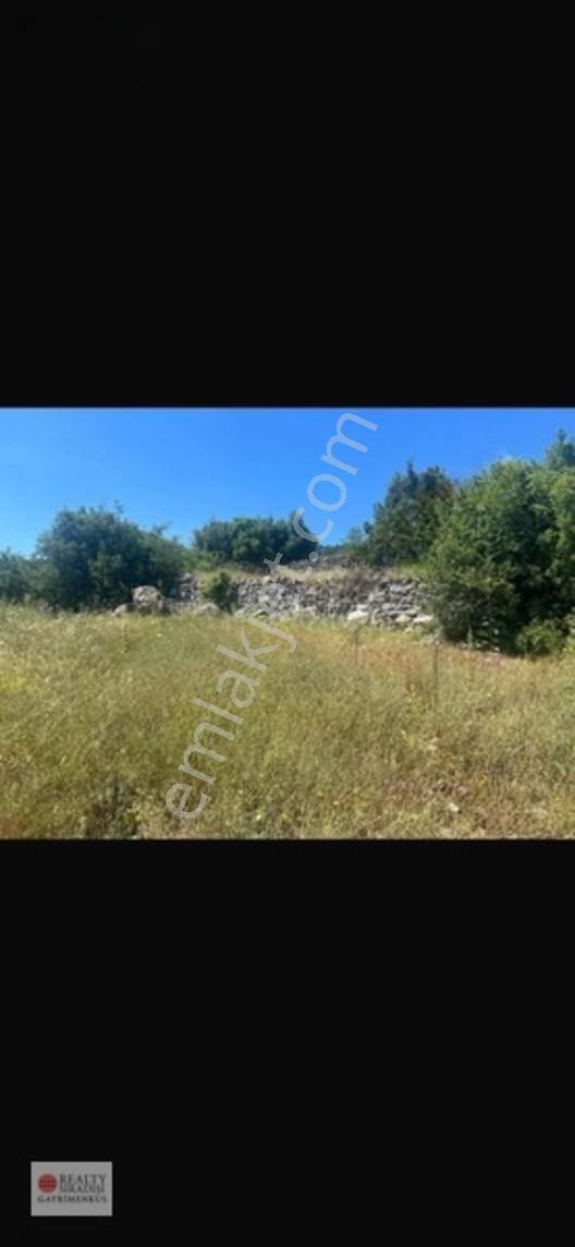 Bucak Kızılseki'de Ev Yapmaya Uygun Arazi — fotoğraf 6