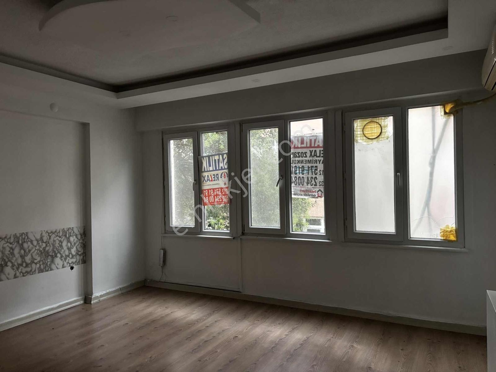 Ebuziya Caddesinde 2.bina 8 Kat Herkat 25m2 4 Katı Dükkan — fotoğraf 4
