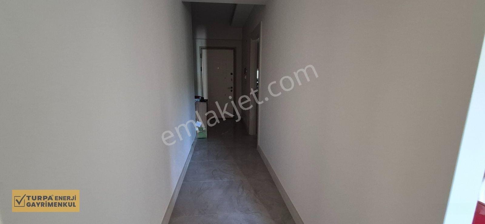 İmbatlı'da Sıfır Binada Geniş 2+1 Arakat Daire — fotoğraf 12