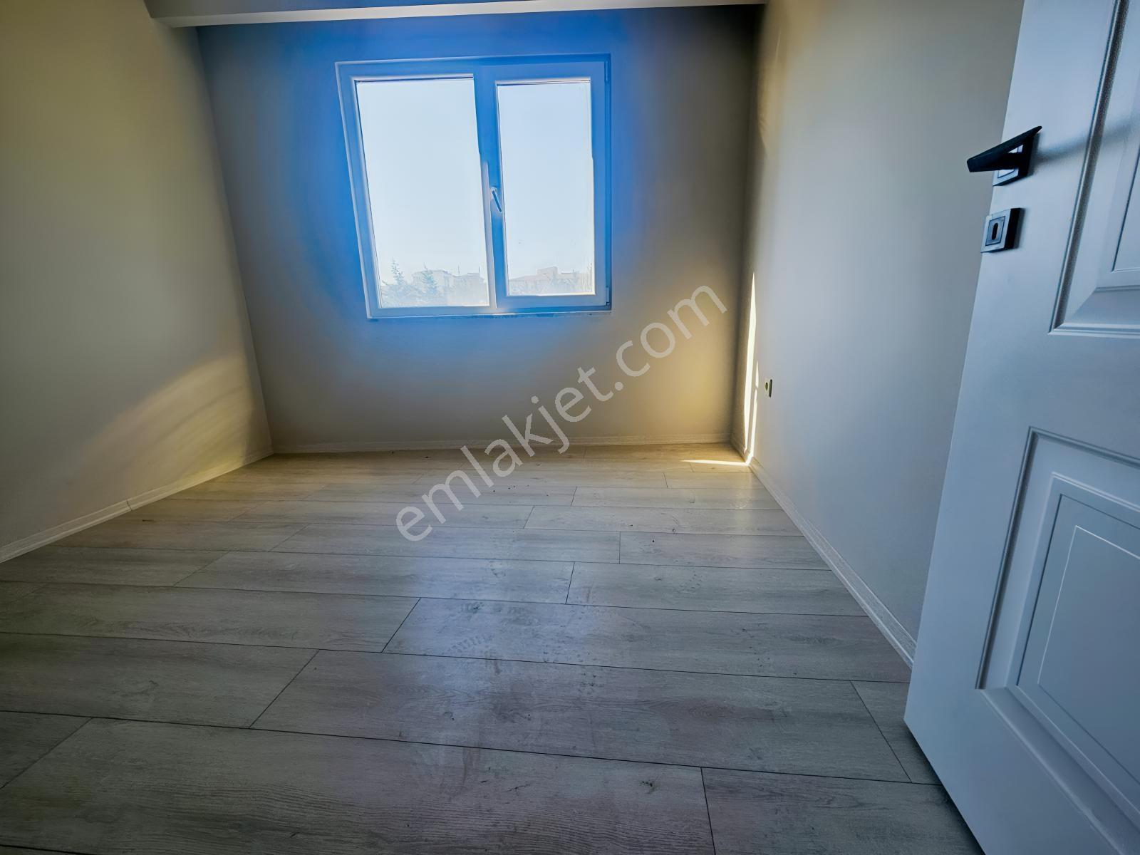 Çekmeköy Ekşioğlu Mahallesinde Yerden Isıtmalı Ara Kat 2+1 — fotoğraf 9