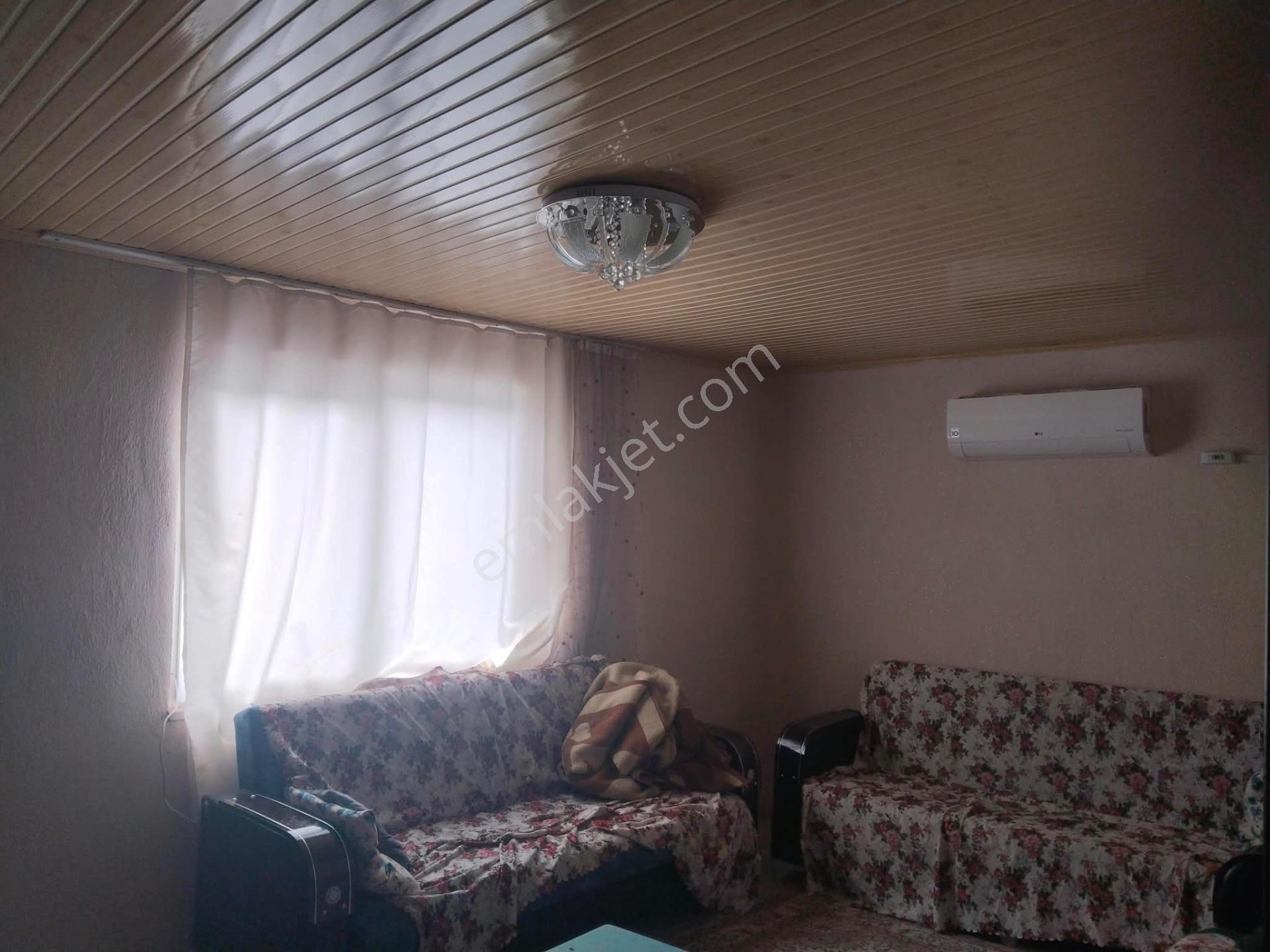Nazilli Karahallı Mahallesi’nde Satılık Avlulu Kargir Ev — fotoğraf 11