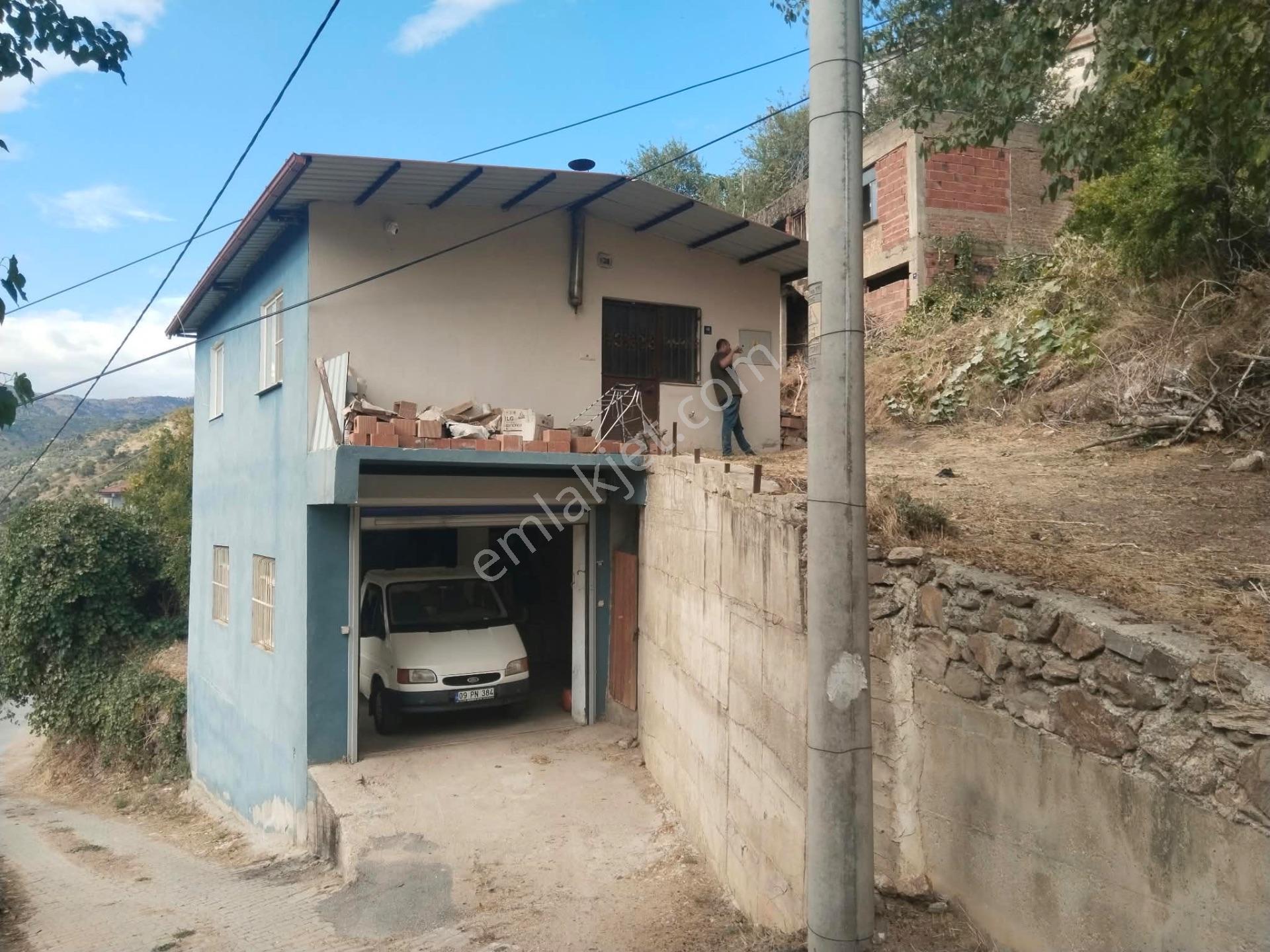 Nazilli Karahallı Mahallesi’nde Satılık Avlulu Kargir Ev — fotoğraf 18