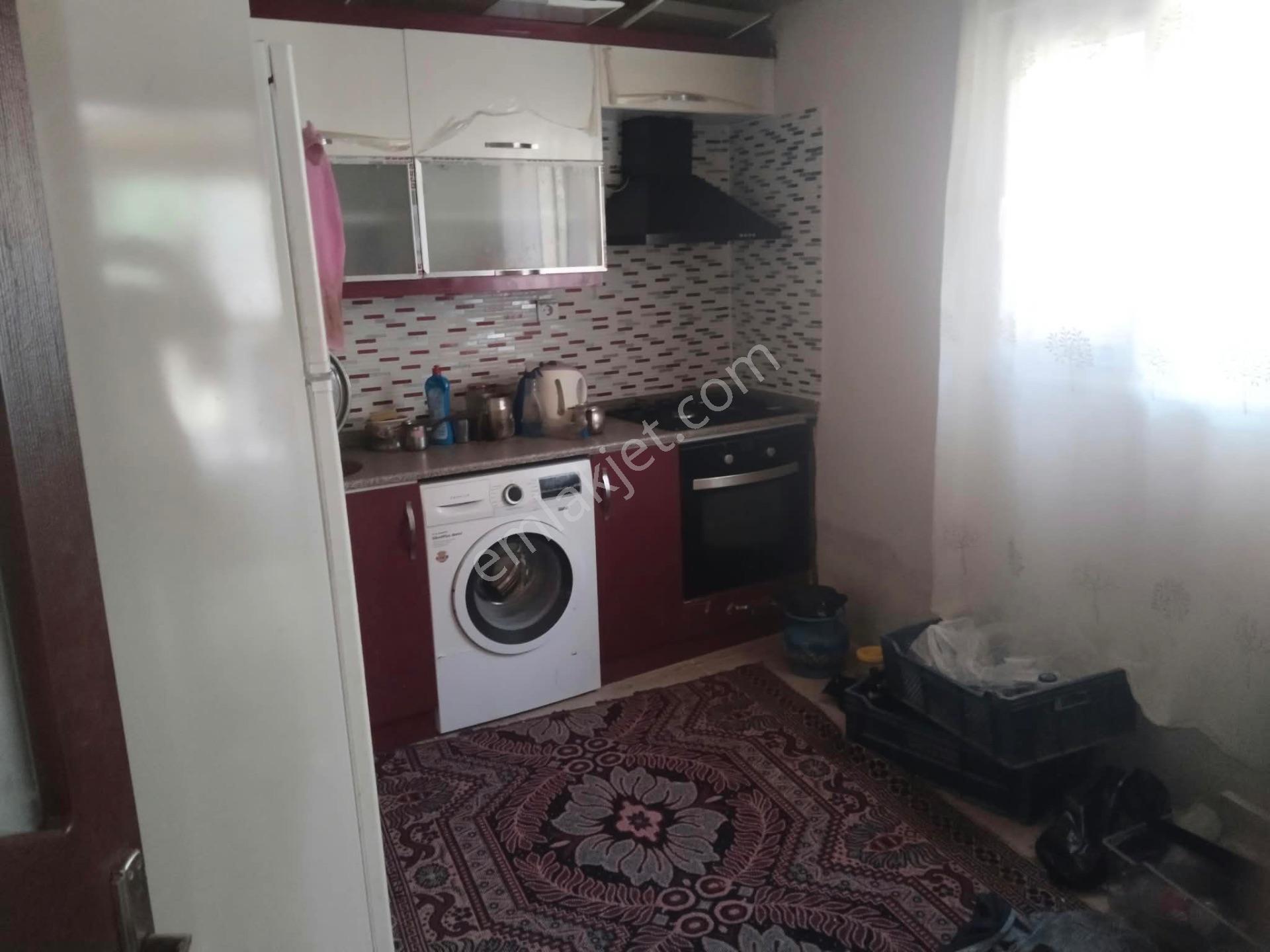 Nazilli Karahallı Mahallesi’nde Satılık Avlulu Kargir Ev — fotoğraf 20
