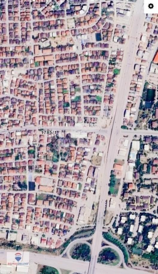 Y.kaptan Işıklarına Yakın Ana Cadde Üzerinde Satılık Ticari Arsa — fotoğraf 18