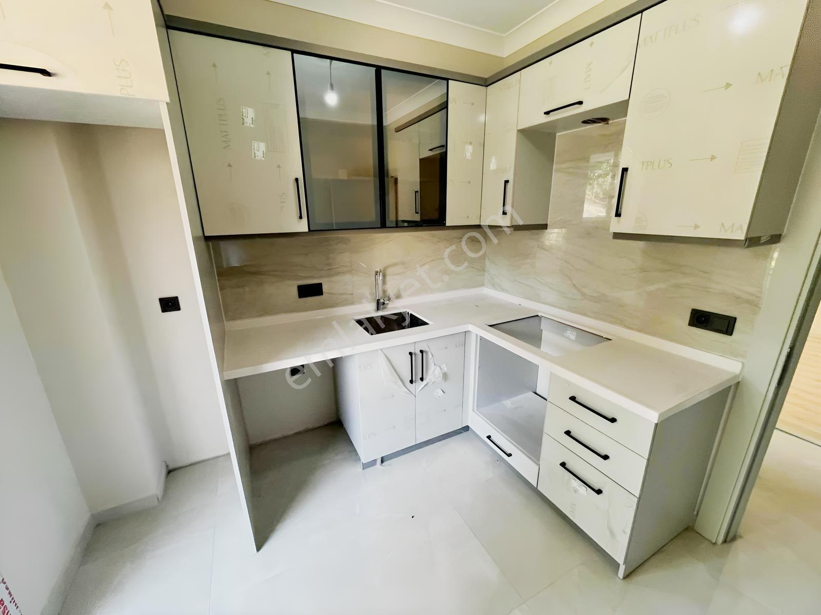2+1 Kapalı Mutfak Kaliteli İskanlı Lüx Ferah Hazır Daire — fotoğraf 10