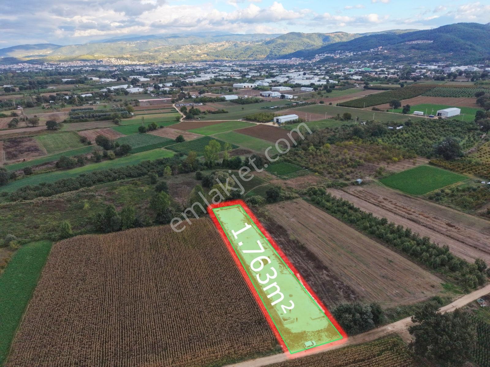 Nilüfer Tahtalı 1.763m² Resmi Yola Cepheli Satılık Arazi — fotoğraf 2
