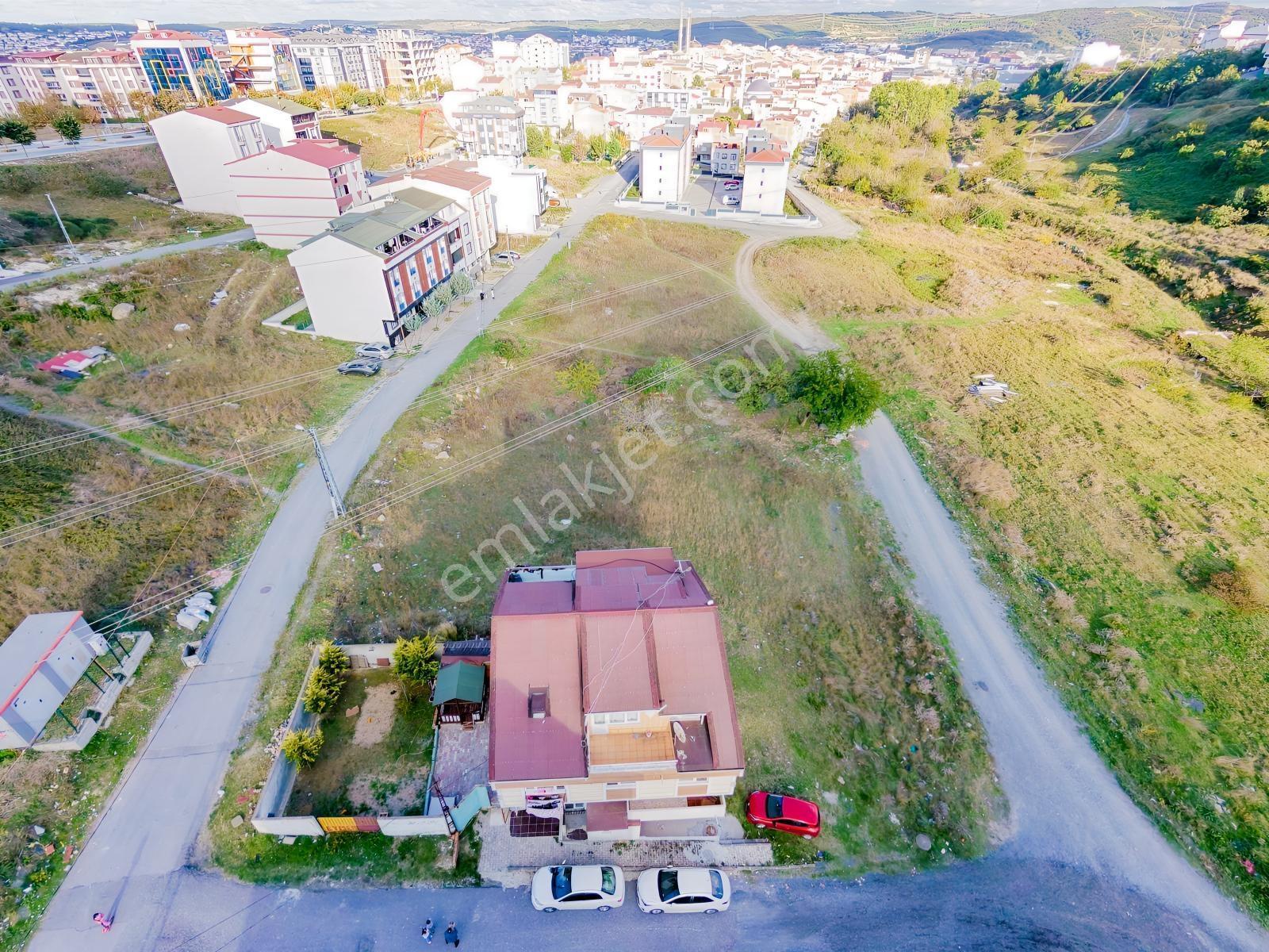 Remaxtan Satılık Arnavutköy İslambeyde Temiz Ve Geniş 3+1 Daire — fotoğraf 3