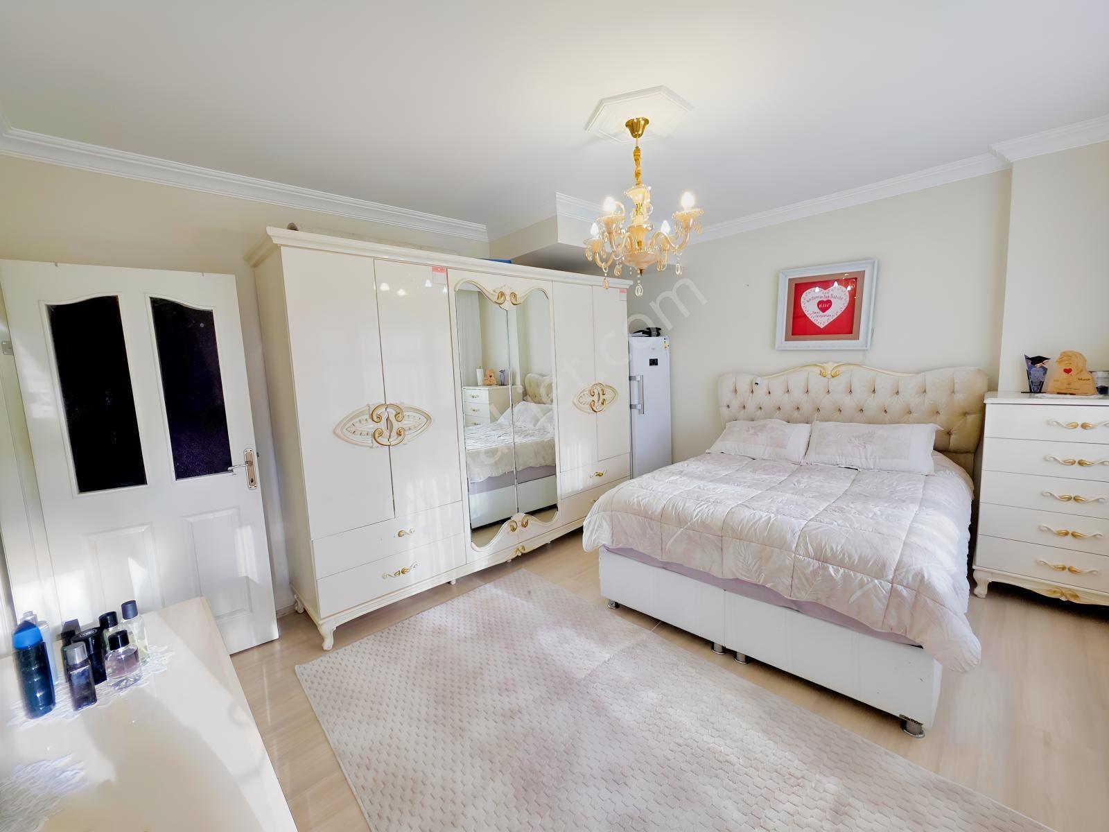 Remaxtan Satılık Arnavutköy İslambeyde Temiz Ve Geniş 3+1 Daire — fotoğraf 11