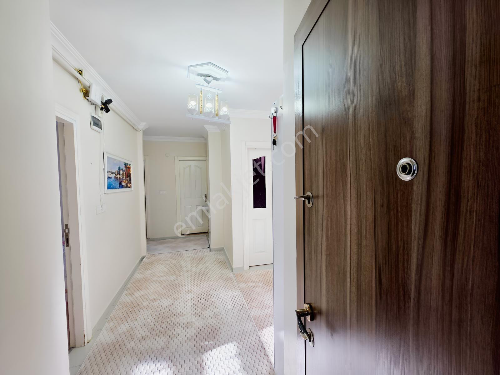 Remaxtan Satılık Arnavutköy İslambeyde Temiz Ve Geniş 3+1 Daire — fotoğraf 14