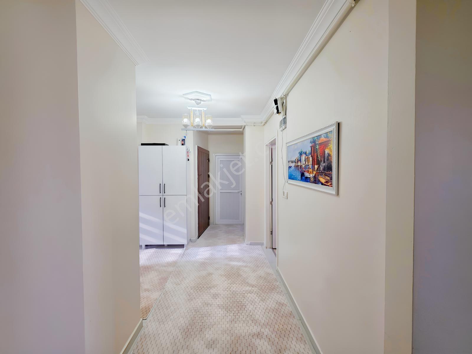 Remaxtan Satılık Arnavutköy İslambeyde Temiz Ve Geniş 3+1 Daire — fotoğraf 15