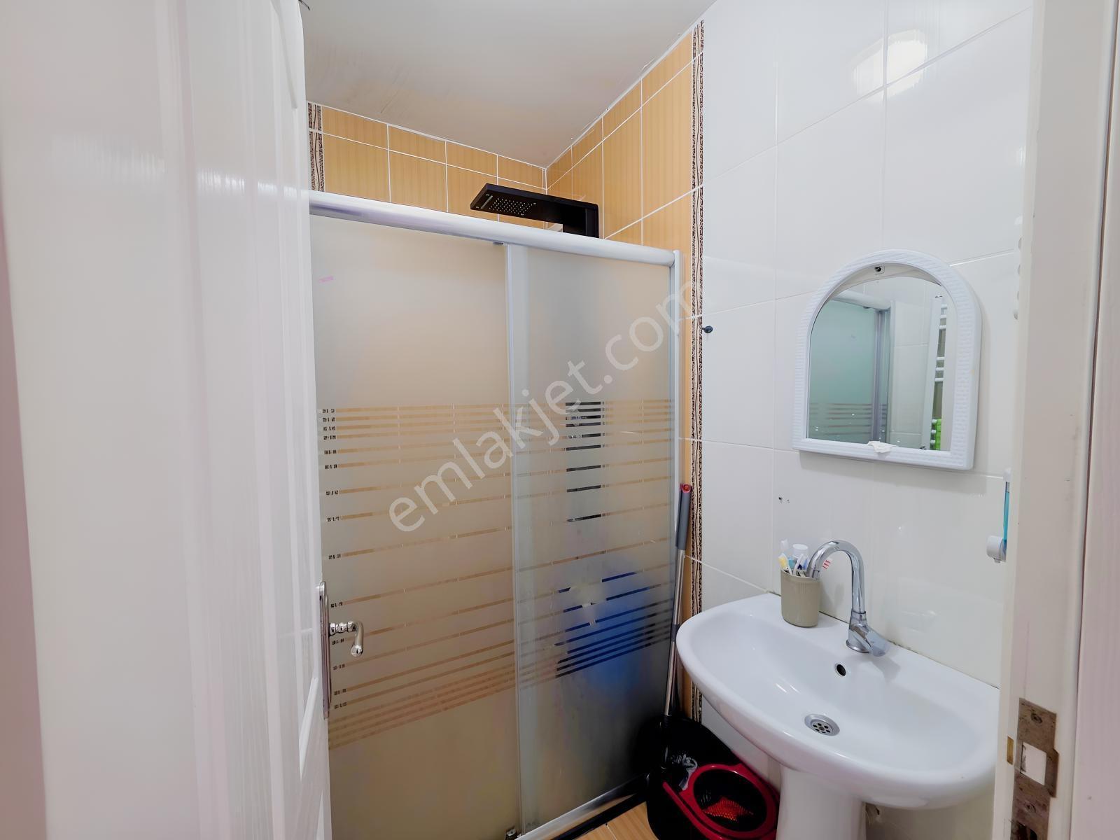 Remaxtan Satılık Arnavutköy İslambeyde Temiz Ve Geniş 3+1 Daire — fotoğraf 16
