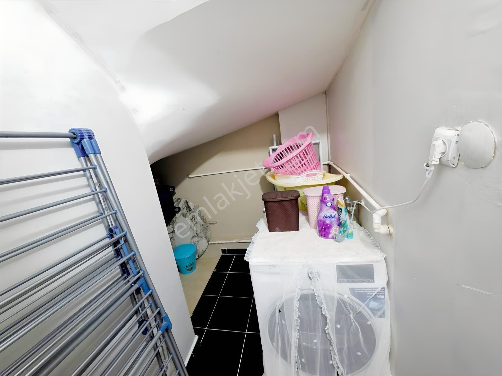 Remaxtan Satılık Arnavutköy İslambeyde Temiz Ve Geniş 3+1 Daire — fotoğraf 17