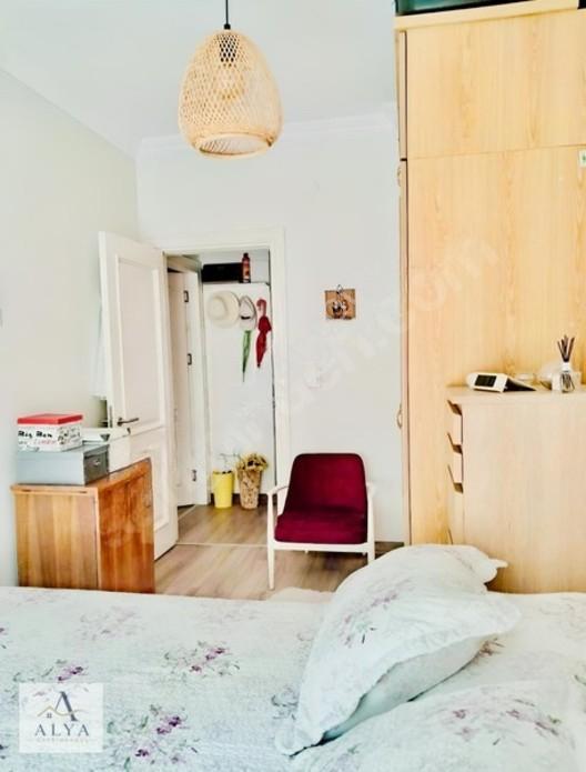 Alya Gayrimenkul Çeşme Musallada Şehir Merkezine Yakın 2+1 Daire — fotoğraf 15