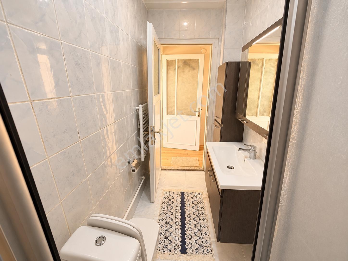 Fatih Küçük Hamam'ın Yan Sokağında 2+1 Satılık Daire — fotoğraf 13