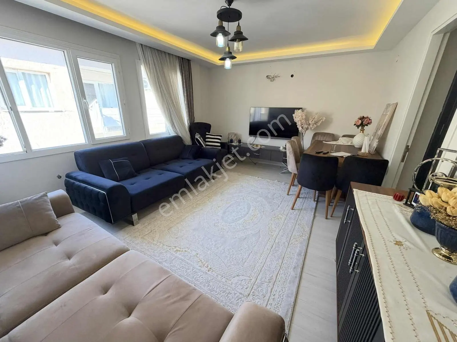 Üçyol Metro Yakını 2+1 90 M2 Lüx Doğalgazlı Çift Cephe Daire — fotoğraf 2
