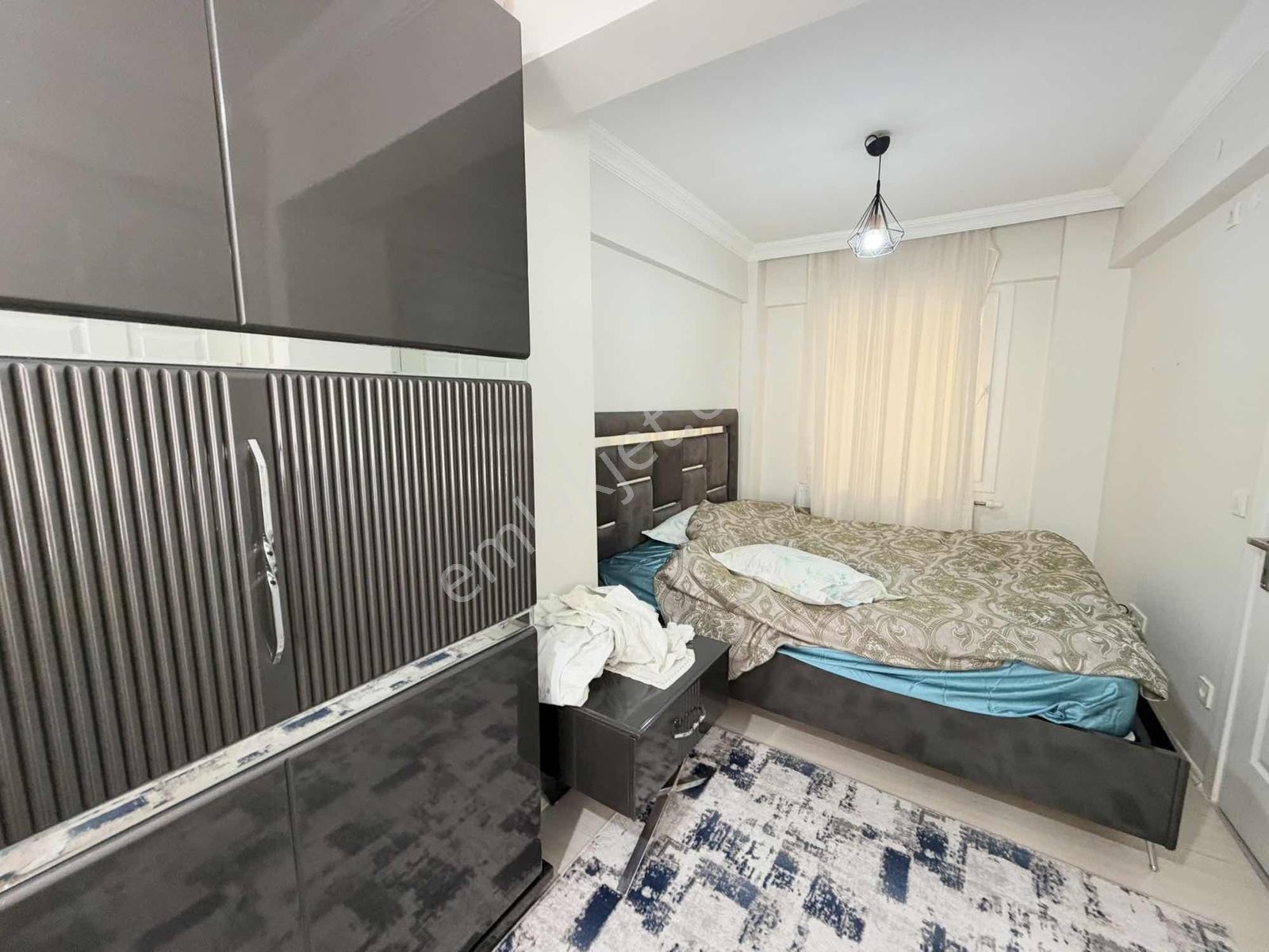 Üçyol Metro Yakını 2+1 90 M2 Lüx Doğalgazlı Çift Cephe Daire — fotoğraf 14