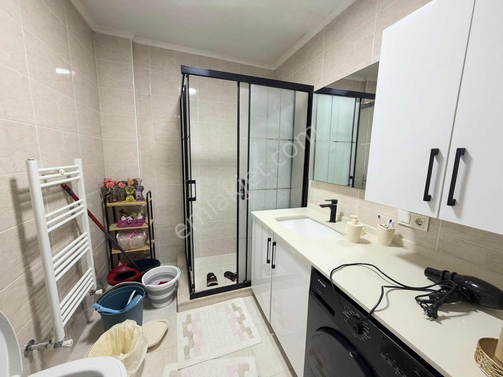 Üçyol Metro Yakını 2+1 90 M2 Lüx Doğalgazlı Çift Cephe Daire — fotoğraf 19