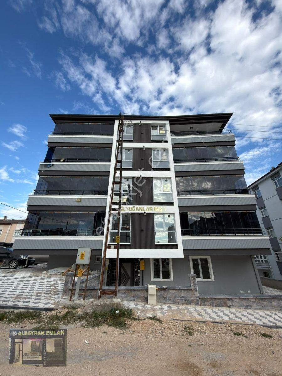 Albayrak'tan Satılık Köşe Başı Sıfır 2+1 Daire — fotoğraf 2