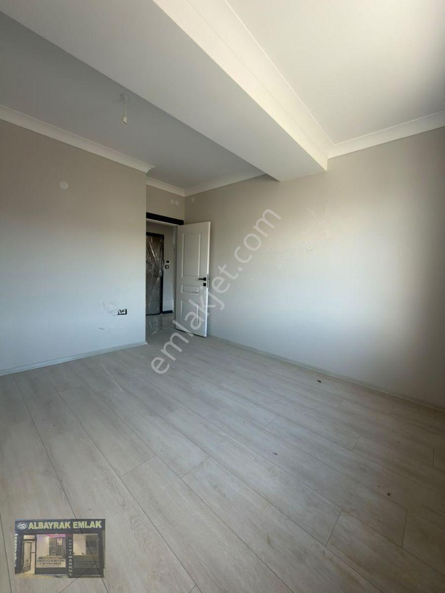 Albayrak'tan Satılık Köşe Başı Sıfır 2+1 Daire — fotoğraf 11