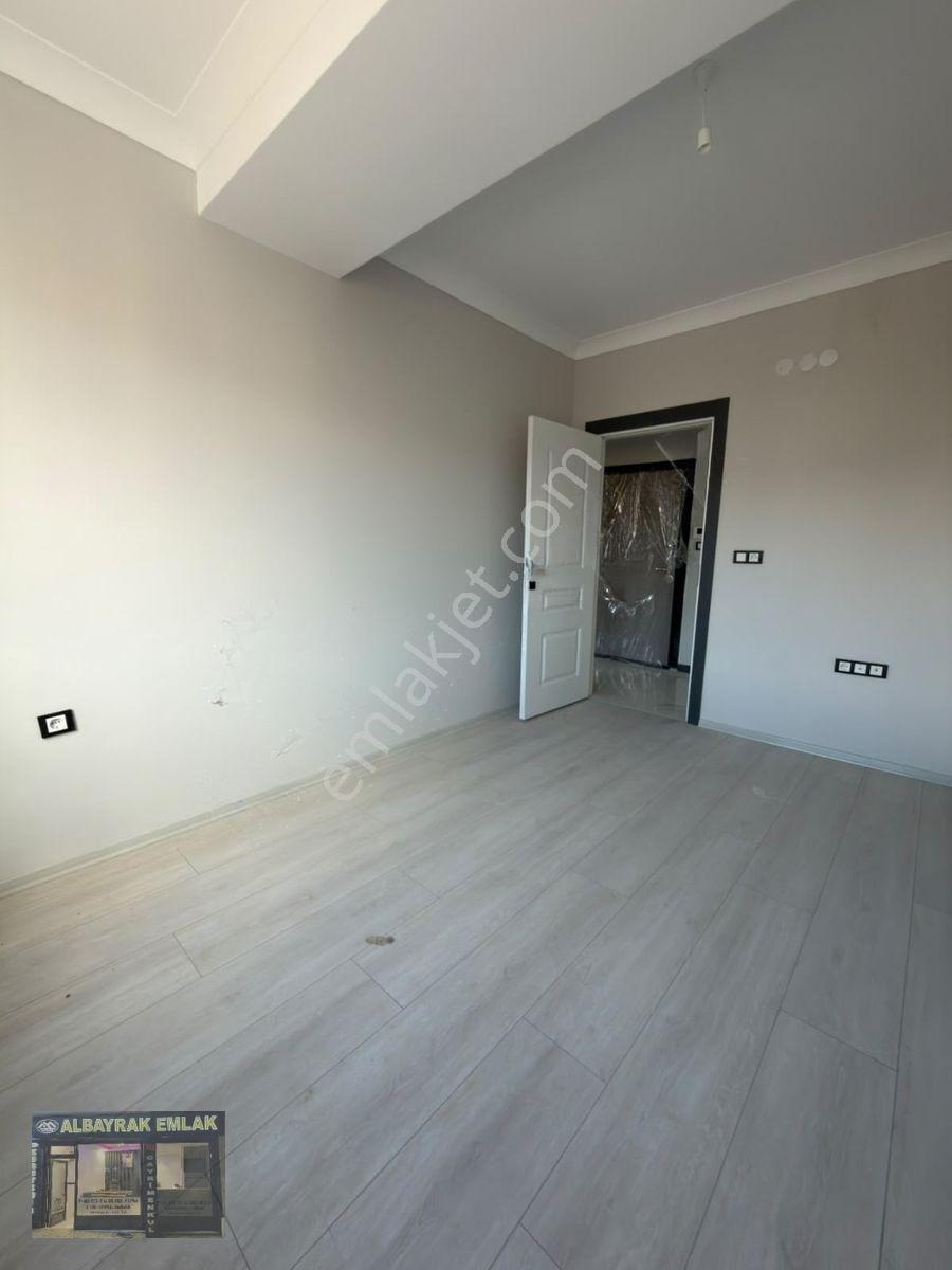 Albayrak'tan Satılık Köşe Başı Sıfır 2+1 Daire — fotoğraf 14