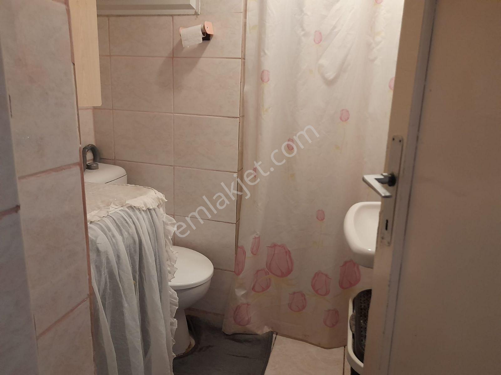 Mühendis Emlakta Yurtoğlu Mh Merkezde 2+1 85m2 Doğal Gazlı Daire — fotoğraf 4