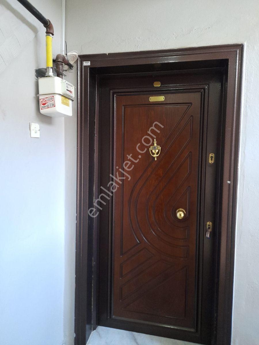 Mühendis Emlakta Yurtoğlu Mh Merkezde 2+1 85m2 Doğal Gazlı Daire — fotoğraf 5