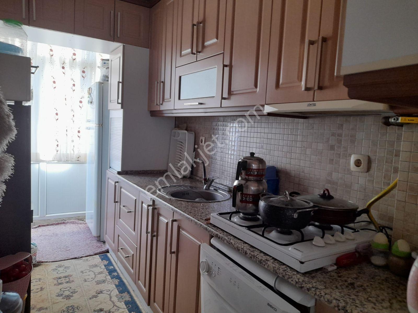 Mühendis Emlakta Yurtoğlu Mh Merkezde 2+1 85m2 Doğal Gazlı Daire — fotoğraf 11