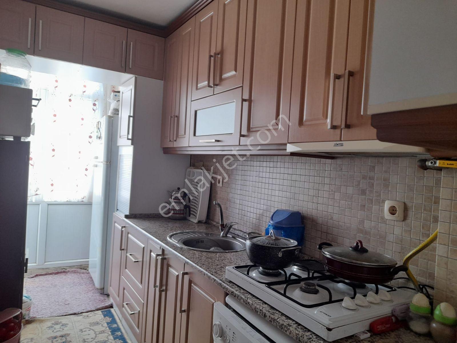 Mühendis Emlakta Yurtoğlu Mh Merkezde 2+1 85m2 Doğal Gazlı Daire — fotoğraf 16