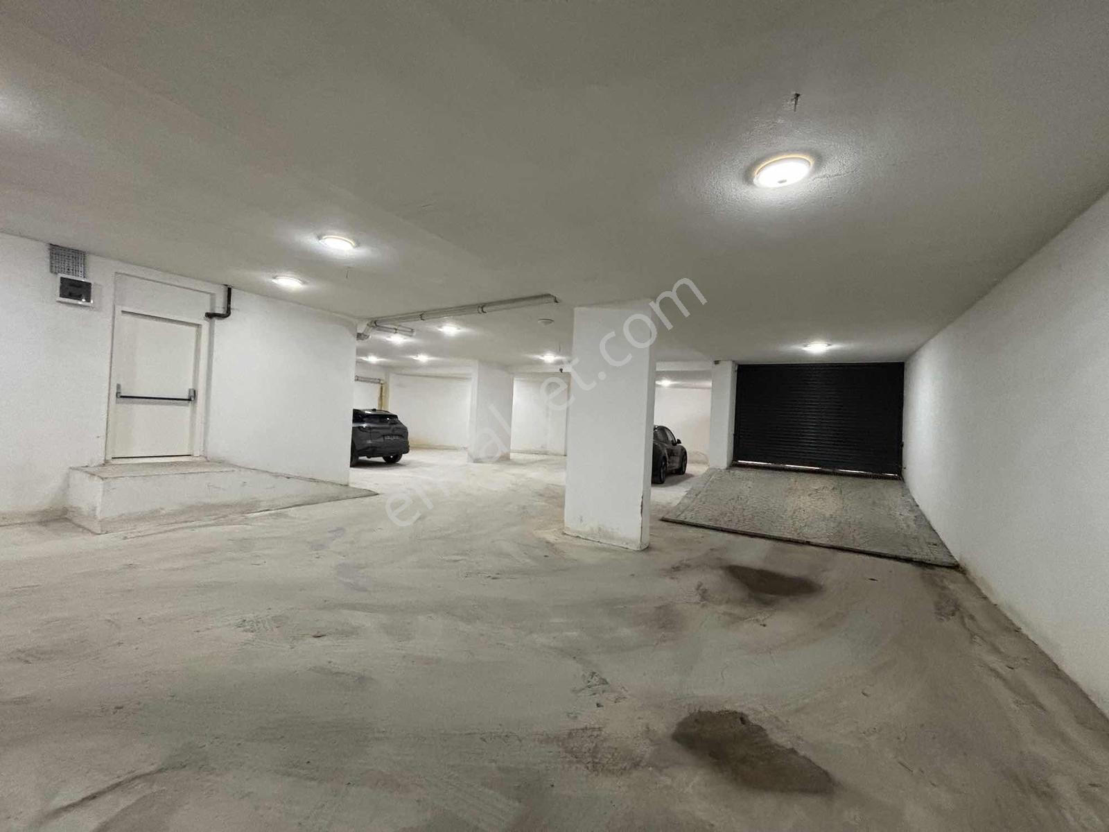 Tuzla Sahilde Özel Yapım Bahçeli Satılık 2+1 Yalı Dairesi — fotoğraf 18