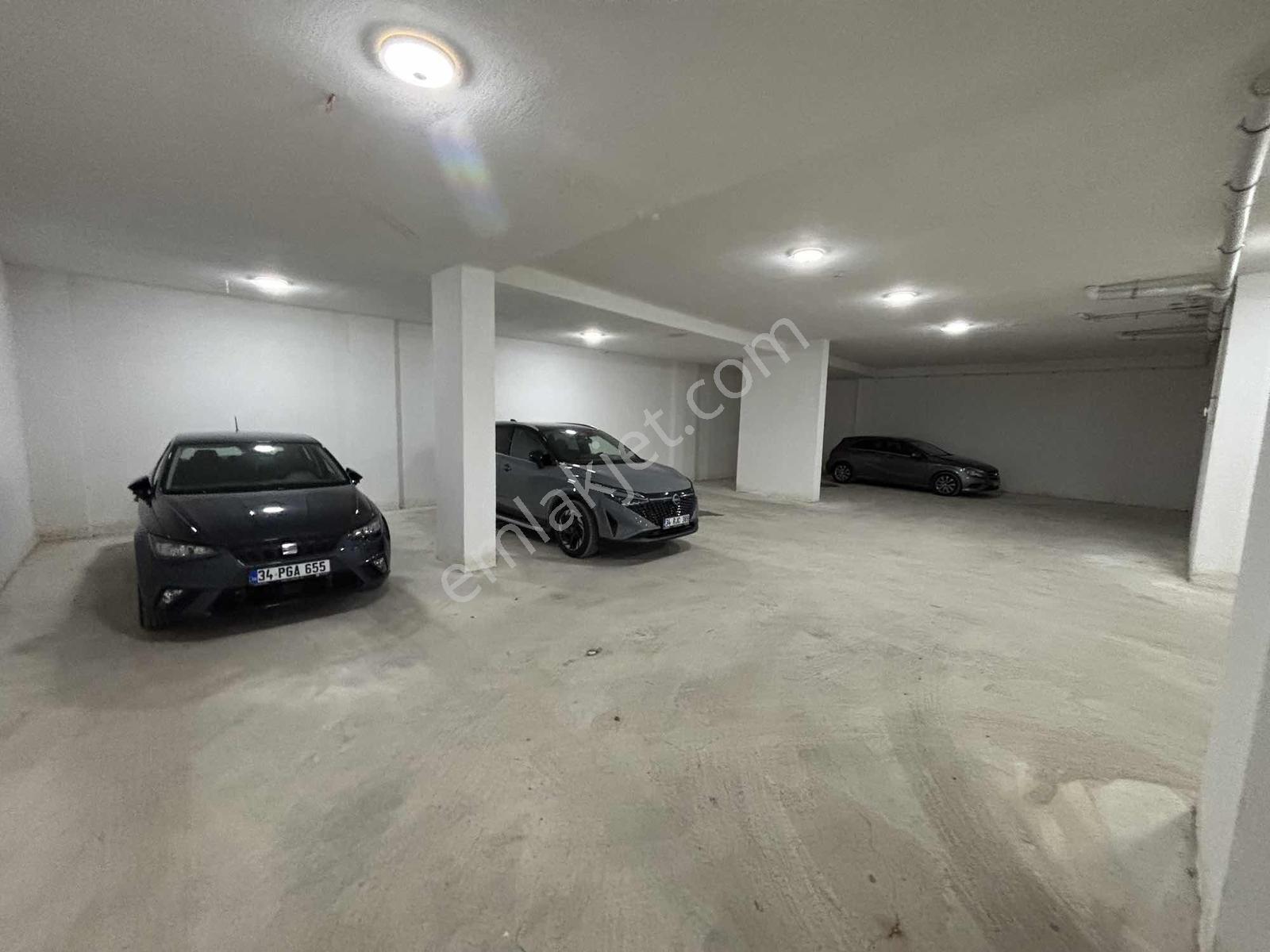 Tuzla Sahilde Özel Yapım Bahçeli Satılık 2+1 Yalı Dairesi — fotoğraf 19
