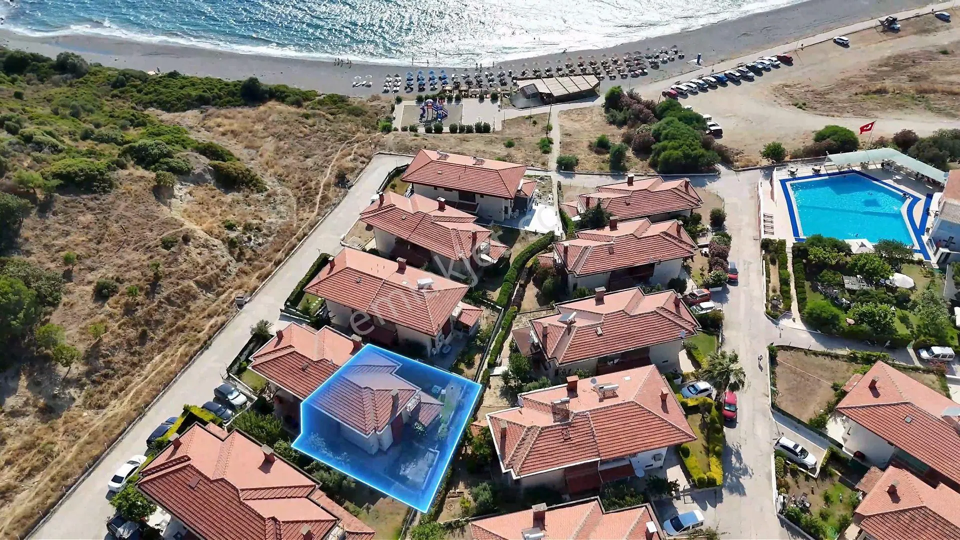 İzmir Seferihisar Esenyalı Sitesi'nde Denize 50 M |özel Plaj & Havuz Ayrılcalığıyla Satılık Yazlık — fotoğraf 7