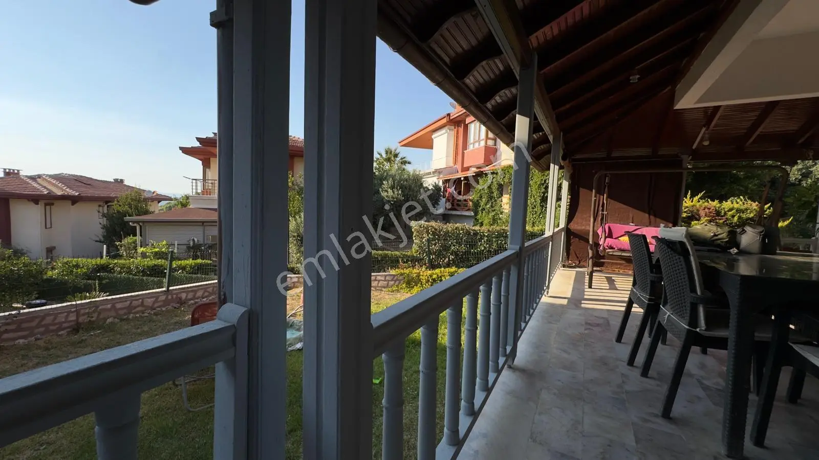 İzmir Seferihisar Esenyalı Sitesi'nde Denize 50 M |özel Plaj & Havuz Ayrılcalığıyla Satılık Yazlık — fotoğraf 11