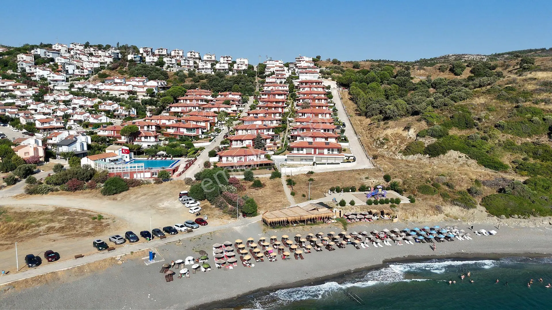 İzmir Seferihisar Esenyalı Sitesi'nde Denize 50 M |özel Plaj & Havuz Ayrılcalığıyla Satılık Yazlık — fotoğraf 21