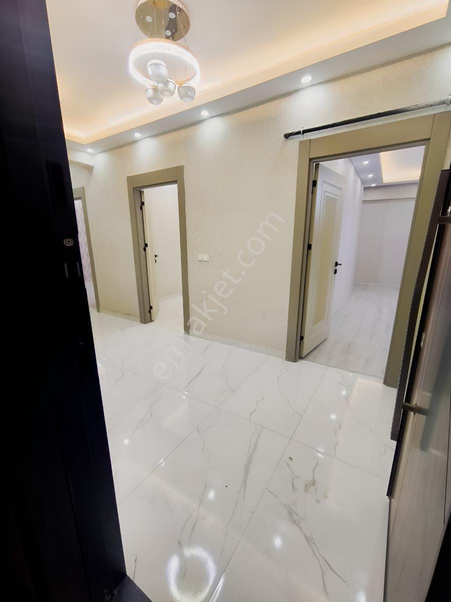 Seyran Emlak'tan A.y Hastanesi Yanı Satılık 3.5+1 Sıfır Daire — fotoğraf 2