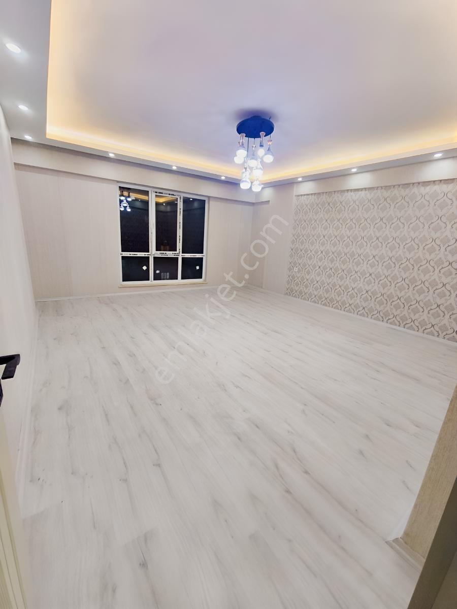 Seyran Emlak'tan A.y Hastanesi Yanı Satılık 3.5+1 Sıfır Daire — fotoğraf 7