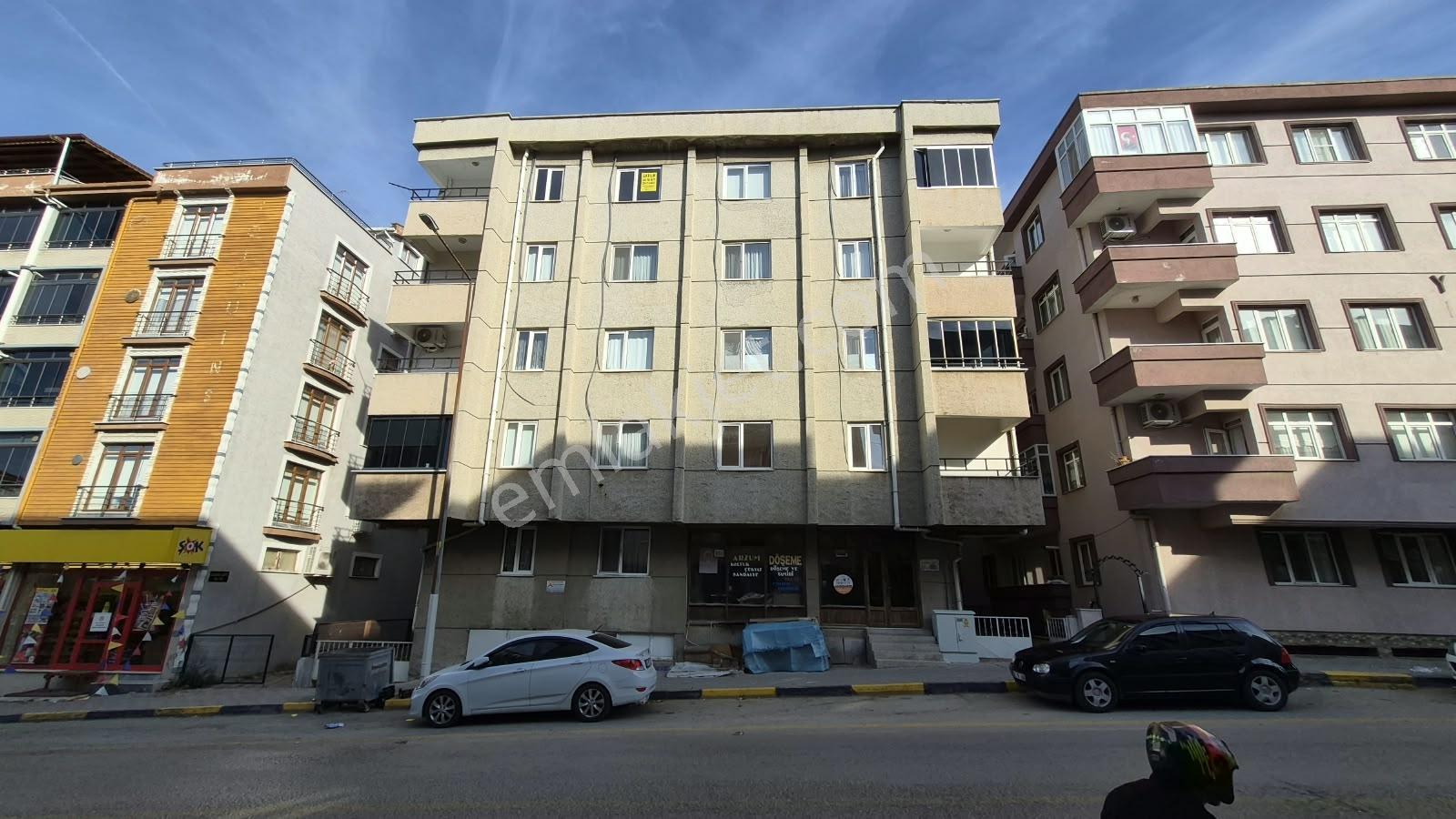 Keşan Kurtuluş Caddesi Üzerinde Satılık 3+1 Daire