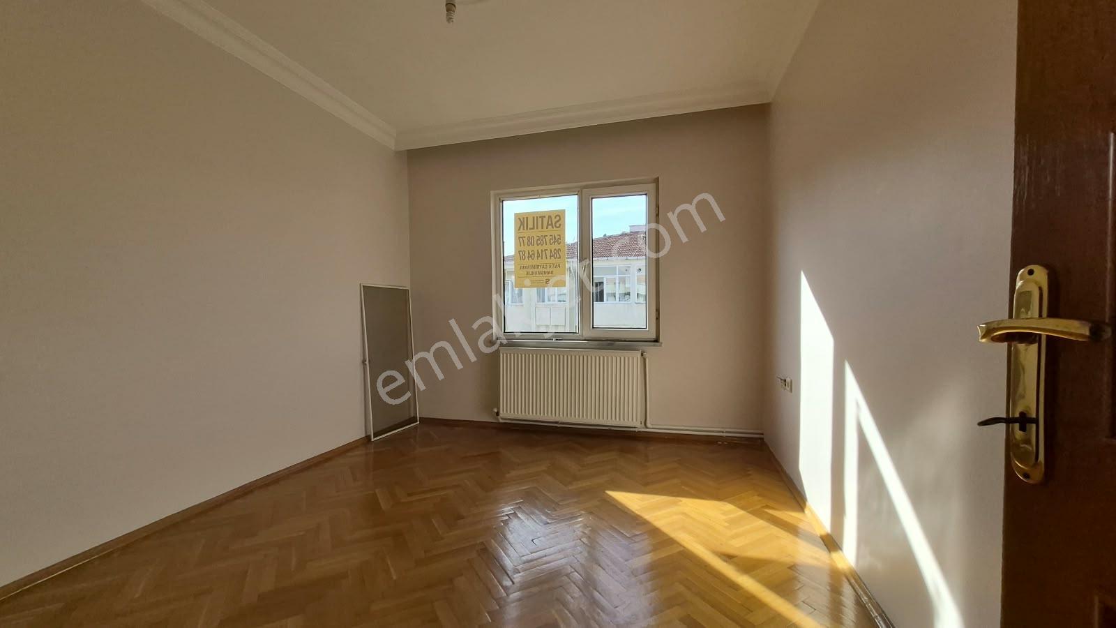 Keşan Kurtuluş Caddesi Üzerinde Satılık 3+1 Daire — fotoğraf 27