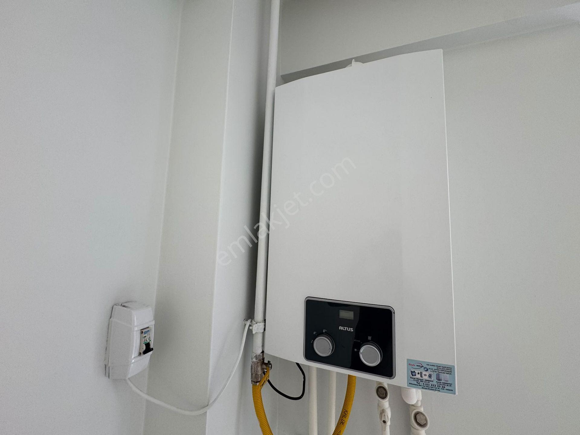 Hava Lojmanları Karşısı Fırsat Konumda Geniş Temiz 1+1 Daire Bk-5 — fotoğraf 5