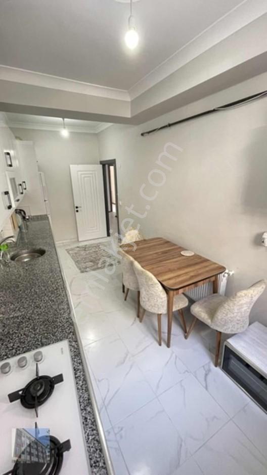Başakşehir Güvercintepede Satılık 2+1 Bahçe Katı(sevim İnş) — fotoğraf 3